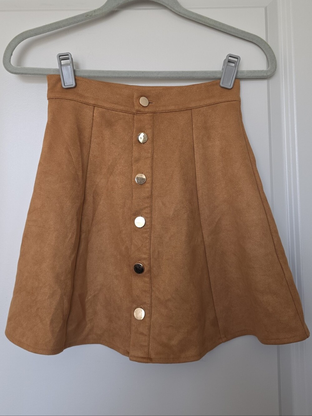 Allegra K Button-Front Faux Suede Skater Skirt in Camel Brown